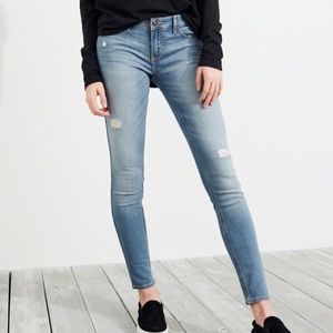Hollister jeans